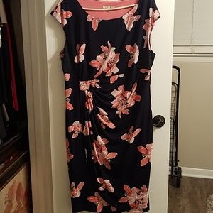 Navy, fitted floral print dress